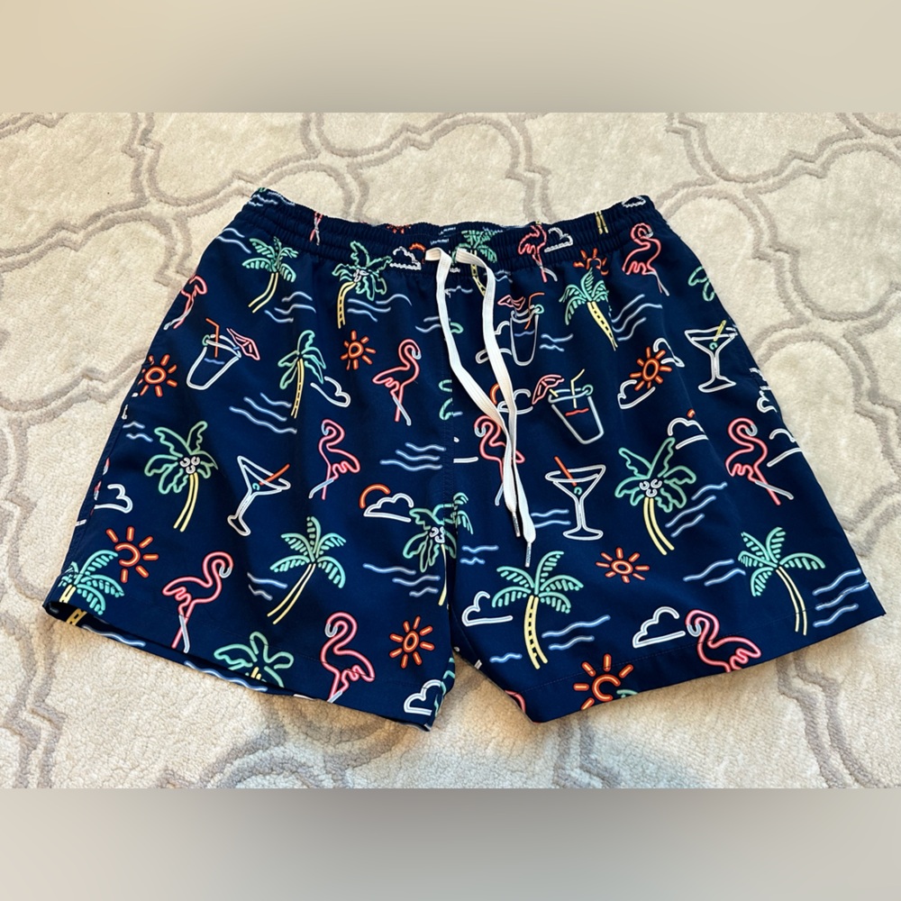 Men’s Chubbies Lined Classic Swim Trunks, 5.5” inseam, XL